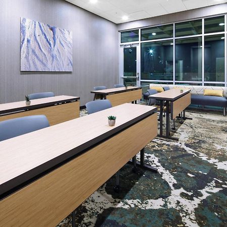 Springhill Suites By Marriott Phoenix Goodyear Exterior photo